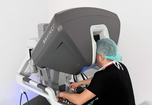 Adrénectomie robotique en Turquie